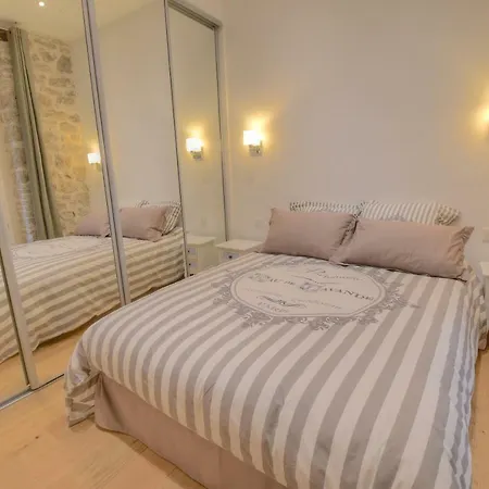 Spacieux 2p, Jardin, Plage à Pieds / Vieille Ville Appartement *