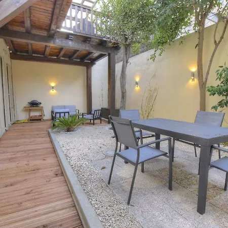 Spacieux 2p, Jardin, Plage à Pieds / Vieille Ville Antibes